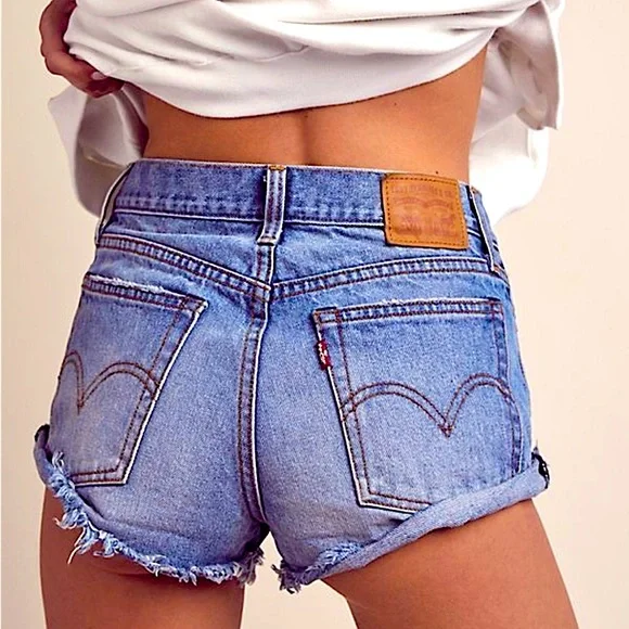 Vintage Levi’s 569 rolled cuff Jean shorts sz 28 - Picture 11 of 13